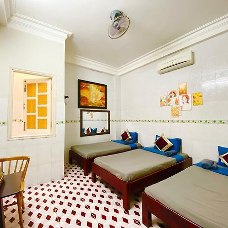 Dk House Homestay Хойан Экстерьер фото