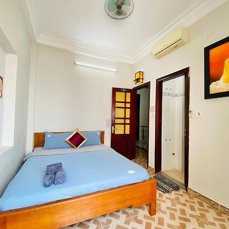 Dk House Homestay Хойан Экстерьер фото