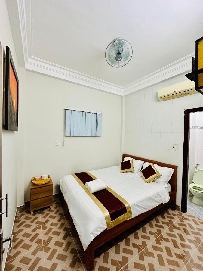 Dk House Homestay Хойан Экстерьер фото
