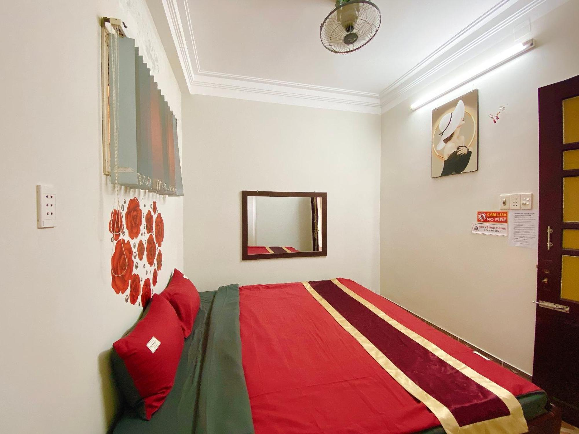 Dk House Homestay Хойан Экстерьер фото