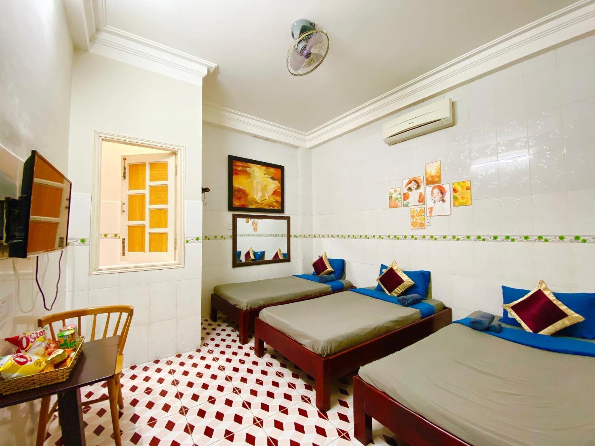 Dk House Homestay Хойан Экстерьер фото